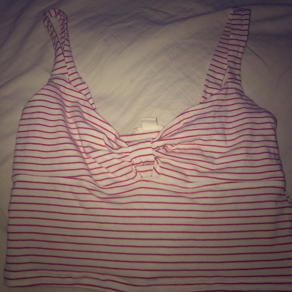 White and red stripped cropped tank top